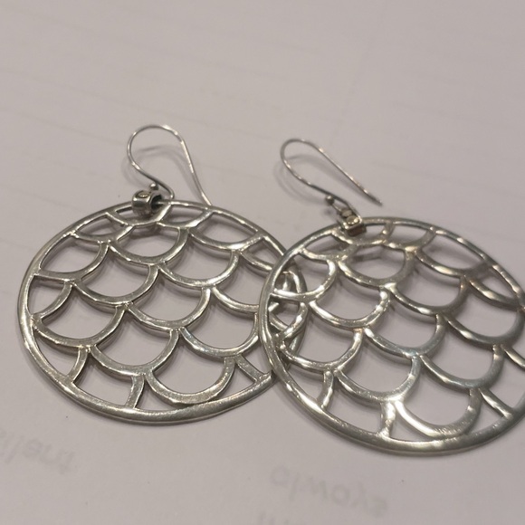 John Hardy Naga Disc earrings on hook. Sterling Silver w 3 18k Gold dots at top - Picture 7 of 10